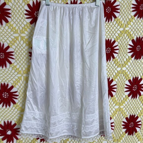 VTG Avon Slip Skirt Size Small - Picture 11 of 11